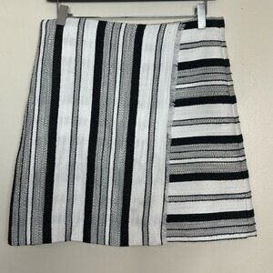 Willow & Thread Jacquard Textured Knit Striped Faux Weap Mini Skirt